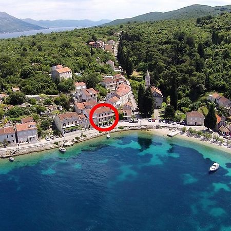 Apartments And Rooms By The Sea Racisce, Korcula - 4341 Exteriör bild