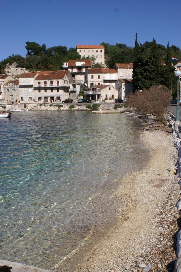 Apartments And Rooms By The Sea Racisce, Korcula - 4341 Exteriör bild