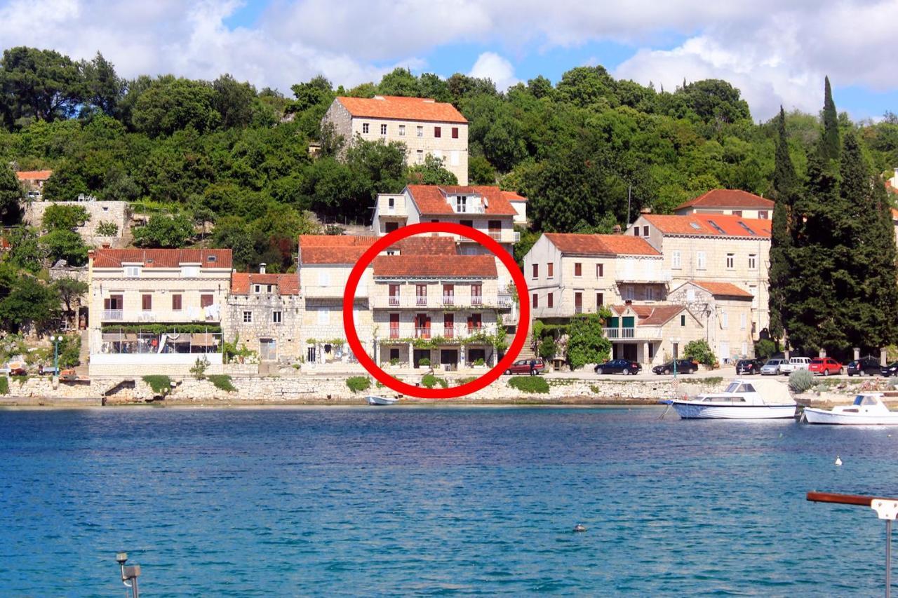 Apartments And Rooms By The Sea Racisce, Korcula - 4341 Exteriör bild