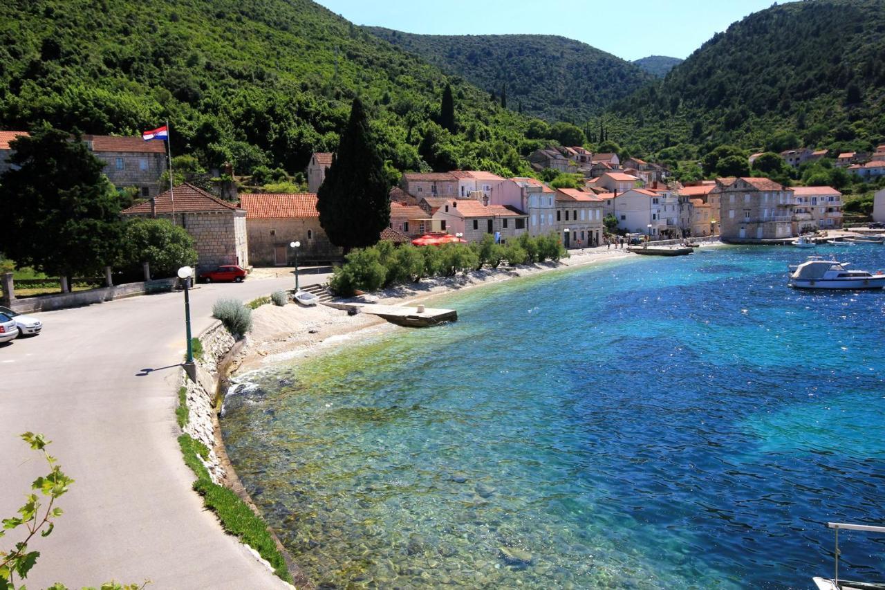 Apartments And Rooms By The Sea Racisce, Korcula - 4341 Exteriör bild
