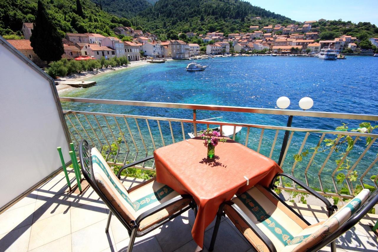 Apartments And Rooms By The Sea Racisce, Korcula - 4341 Exteriör bild