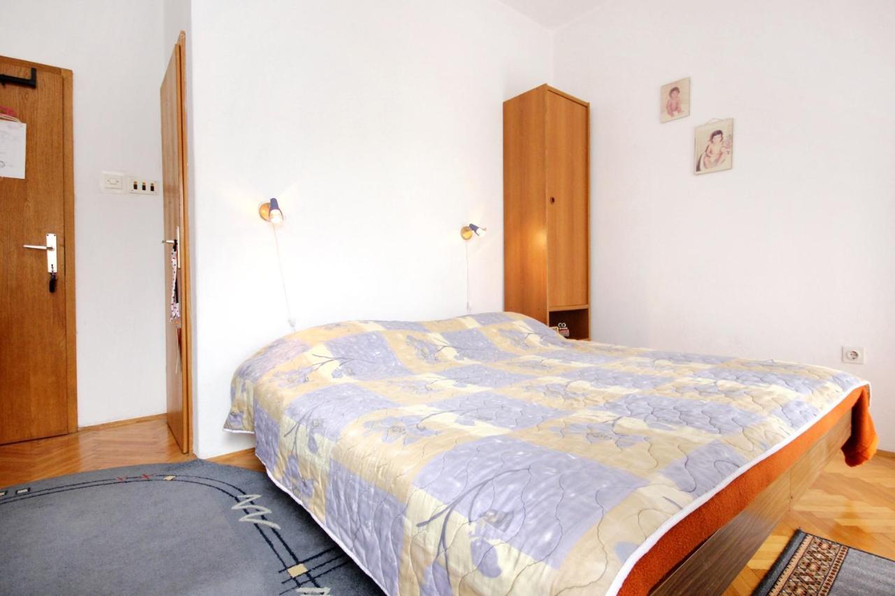 Apartments And Rooms By The Sea Racisce, Korcula - 4341 Exteriör bild