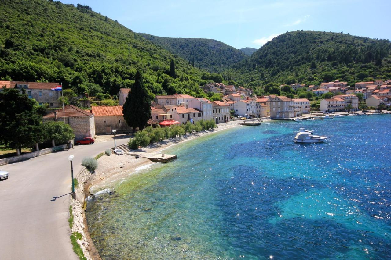 Apartments And Rooms By The Sea Racisce, Korcula - 4341 Exteriör bild